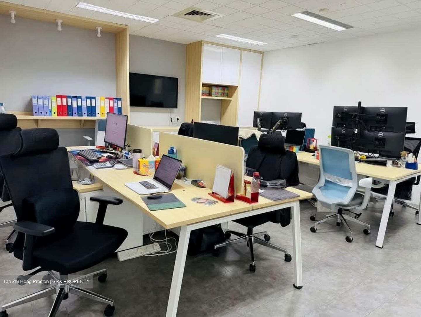 Republic Plaza (D1), Office #563626531